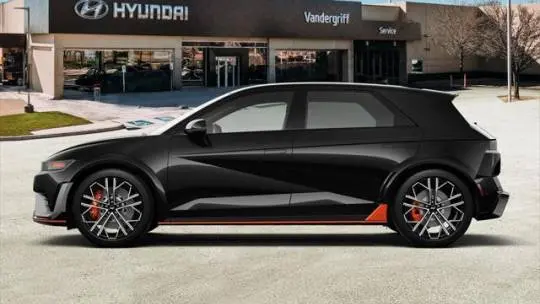 2025 Hyundai IONIQ 5 KM8KNDA82SU008663