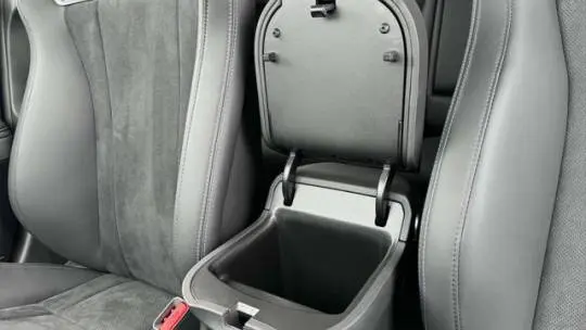 2025 Hyundai IONIQ 5 KM8KNDA82SU008663