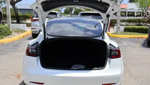 2021 Tesla Model 3 5YJ3E1EC0MF020506