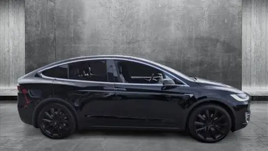 2021 Tesla Model X 5YJXCDE28MF324800