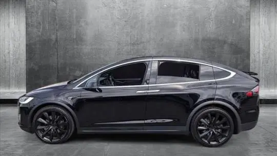 2021 Tesla Model X 5YJXCDE28MF324800