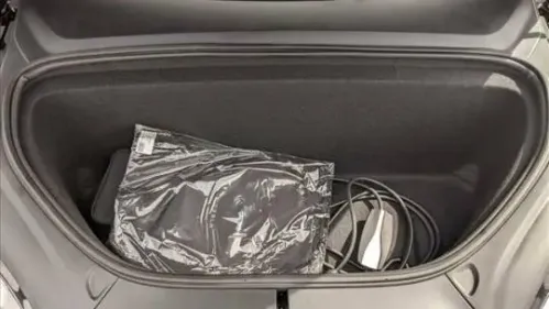 2021 Tesla Model X 5YJXCDE28MF324800