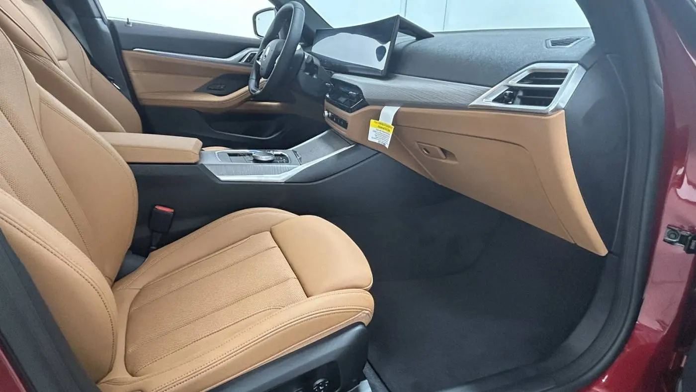 2025 BMW i4 WBY43HD03SFU84021