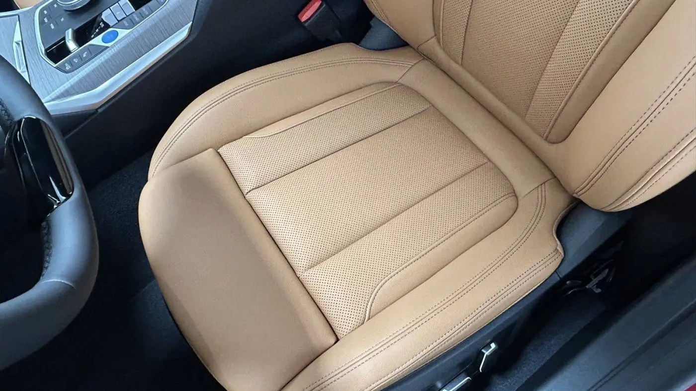 2025 BMW i4 WBY43HD03SFU84021