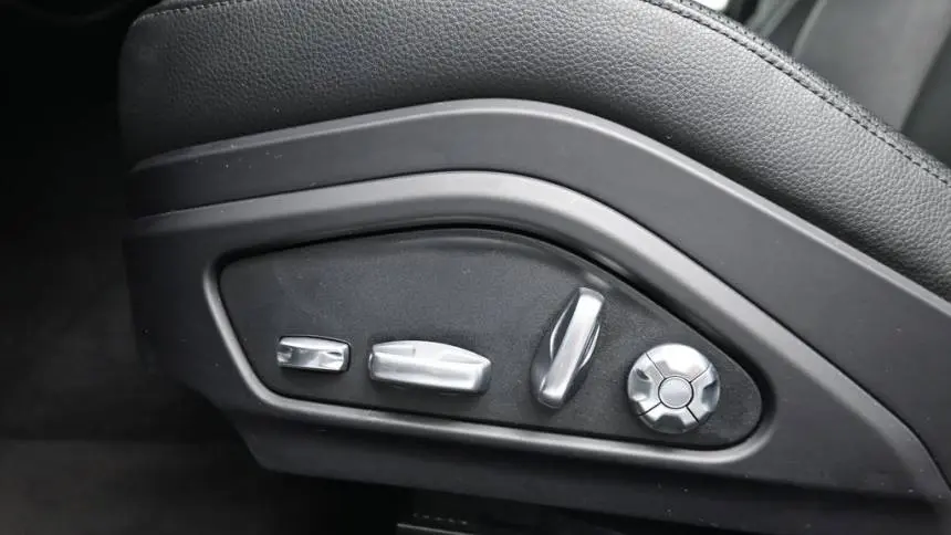 2018 Porsche Panamera WP0AE2A78JL130850