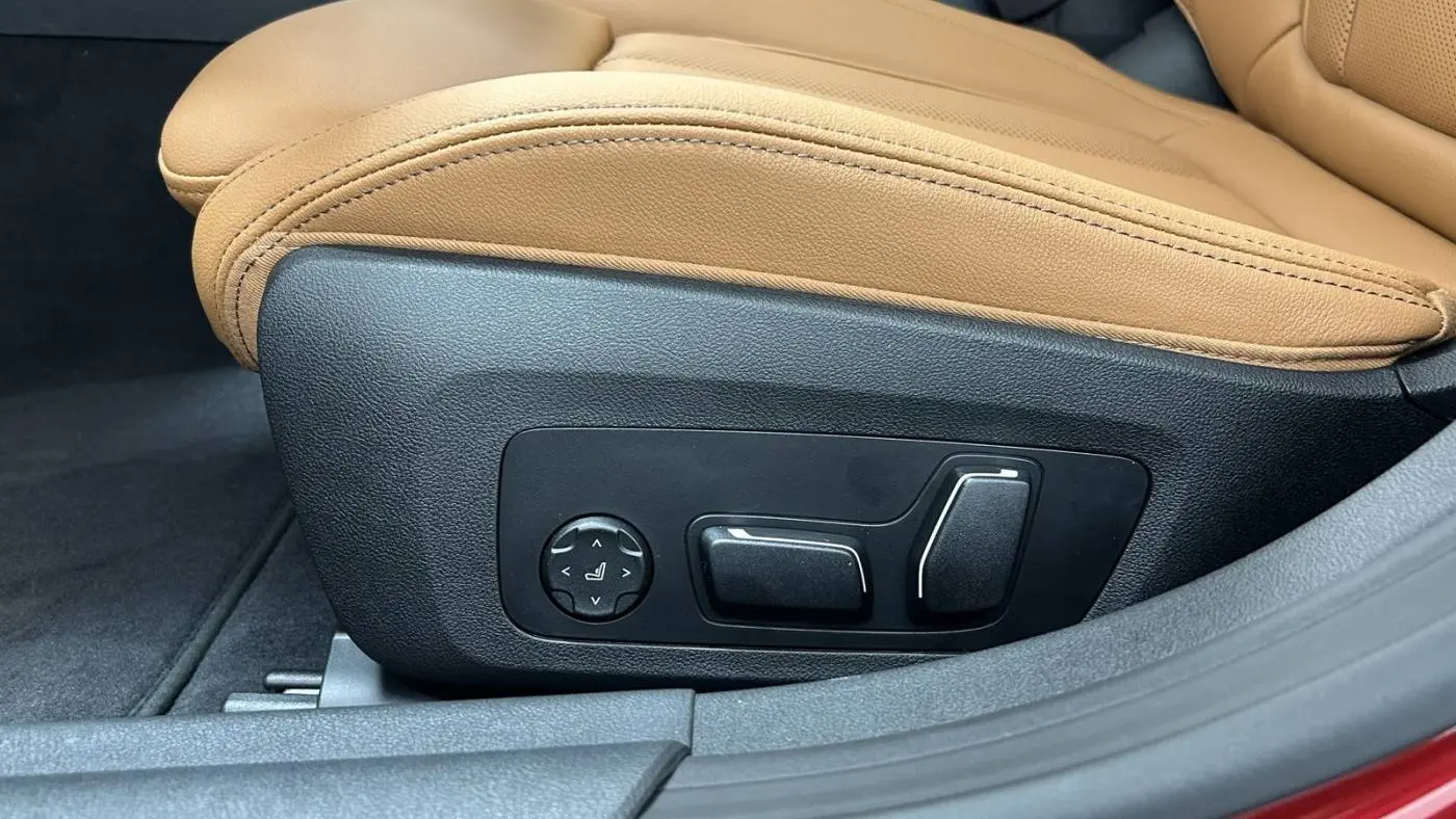 2025 BMW i4 WBY43HD03SFU84021