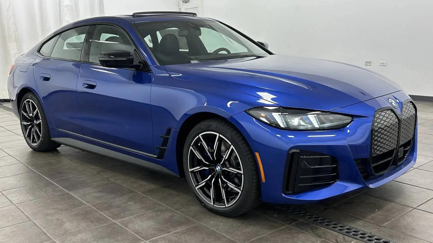 2025 BMW i4 WBY43HD03SFU87128