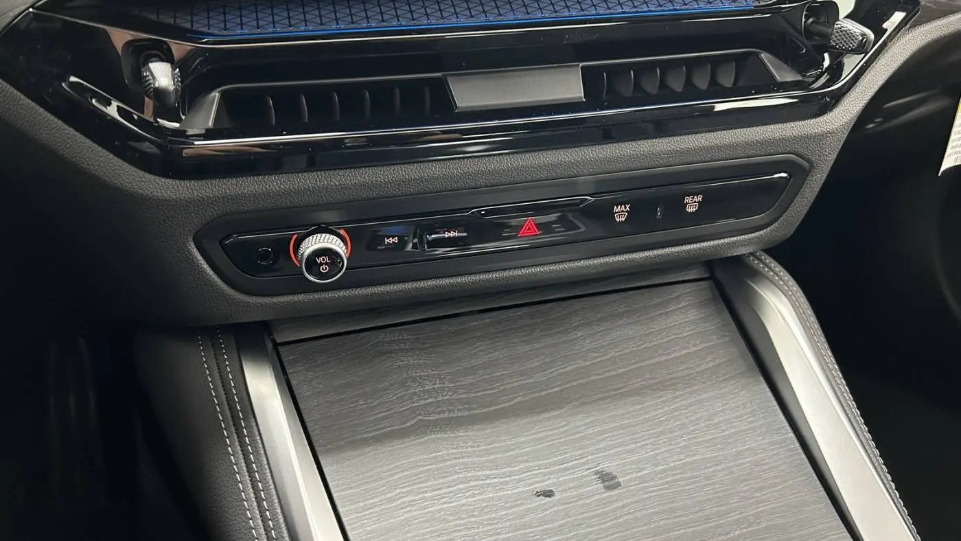 2025 BMW i4 WBY43HD03SFU87128