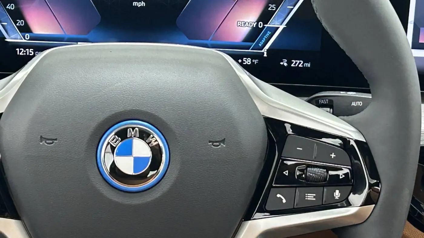2025 BMW i4 WBY43HD03SFU84021