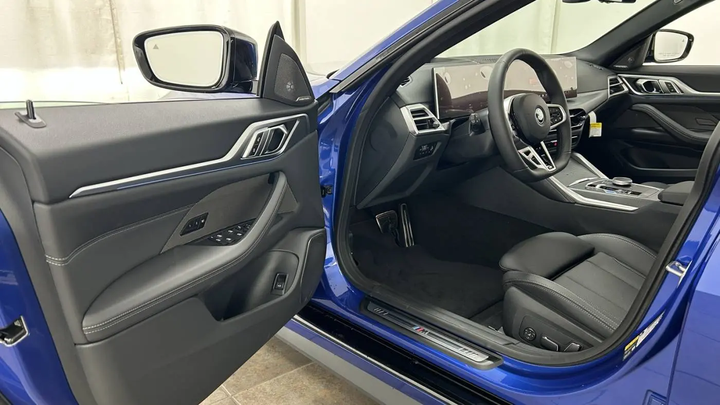 2025 BMW i4 WBY43HD03SFU87128