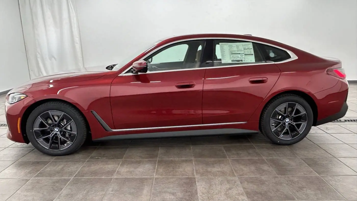2025 BMW i4 WBY43HD03SFU84021