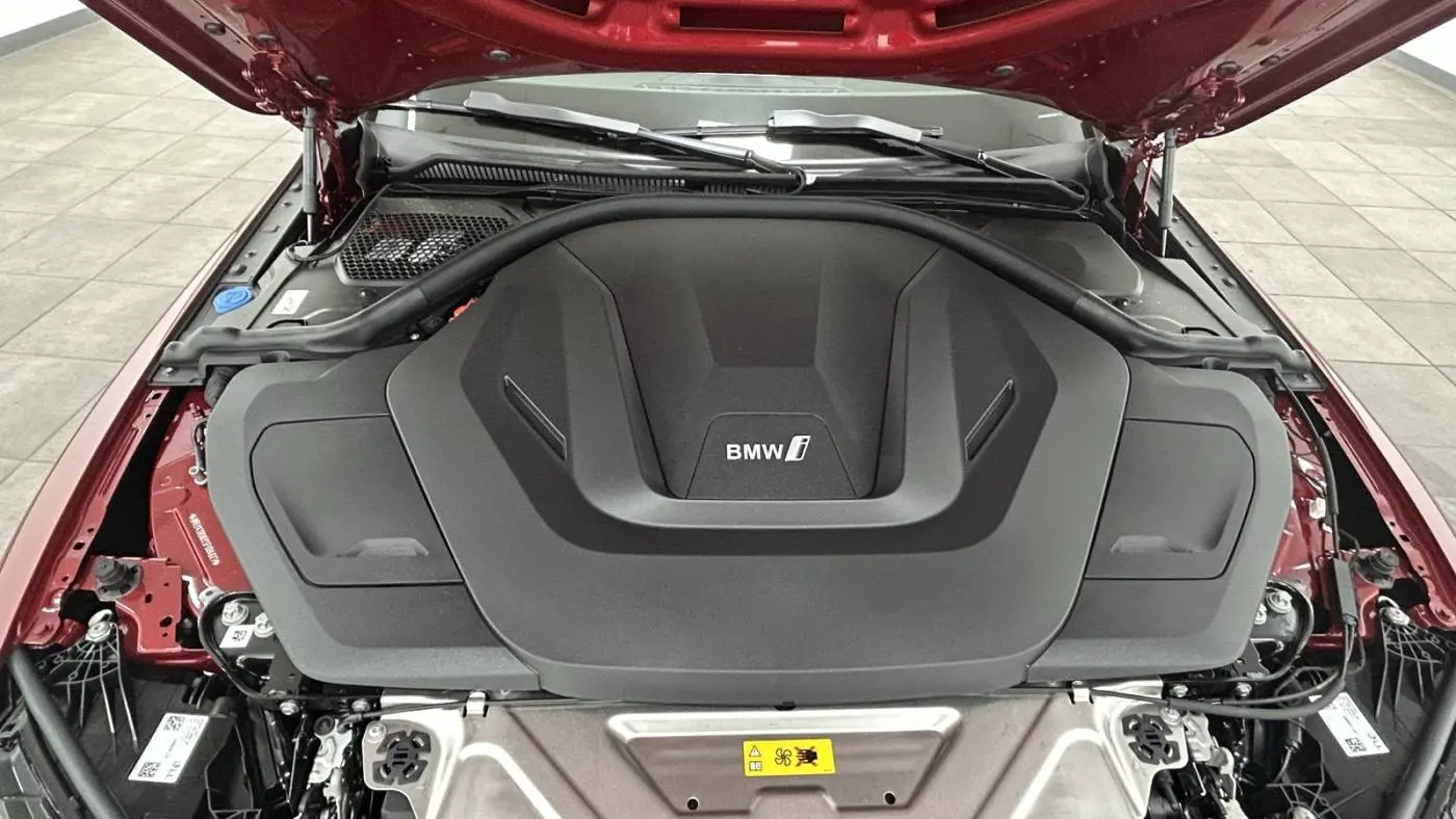 2025 BMW i4 WBY43HD03SFU84021