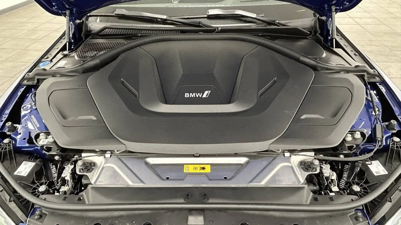 2025 BMW i4 WBY43HD03SFU87128