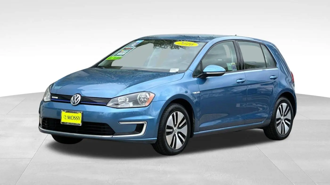 2016 Volkswagen e-Golf WVWKP7AU5GW911818