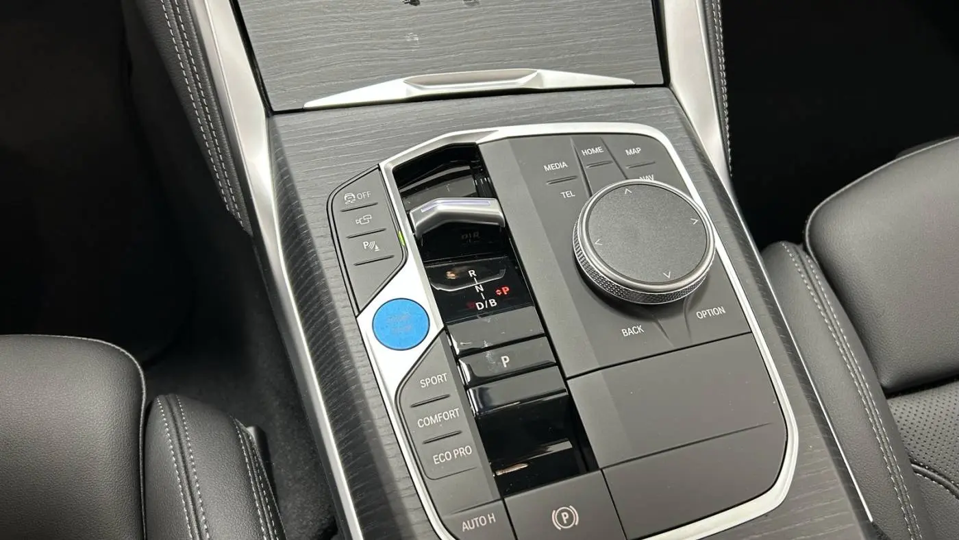 2025 BMW i4 WBY43HD03SFU87128