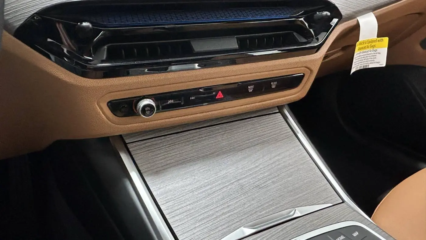2025 BMW i4 WBY43HD03SFU84021