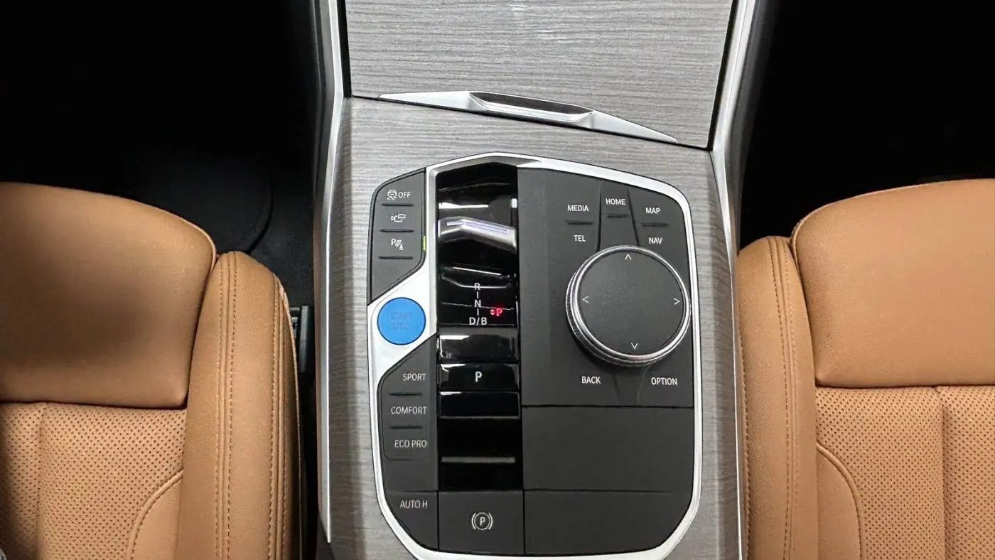 2025 BMW i4 WBY43HD03SFU84021