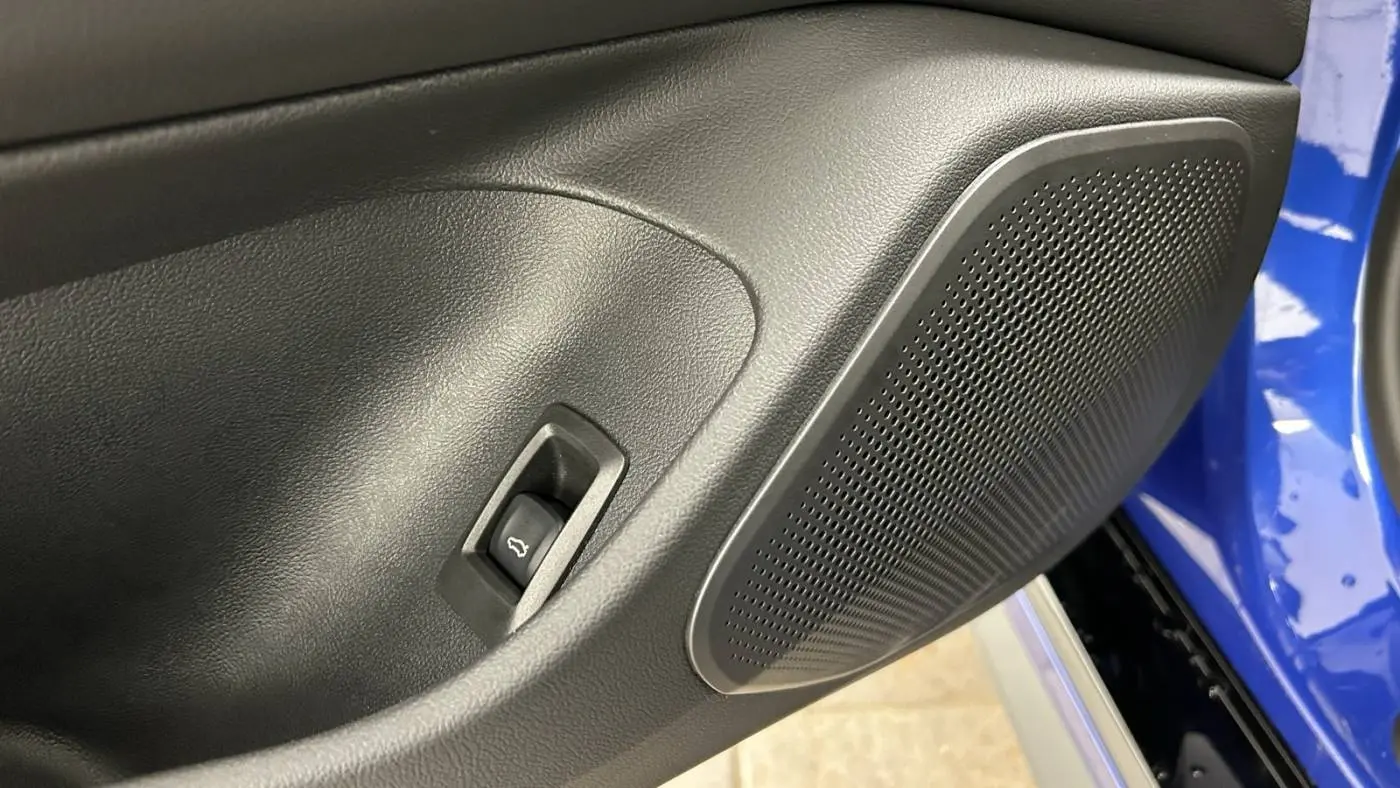 2025 BMW i4 WBY43HD03SFU87128