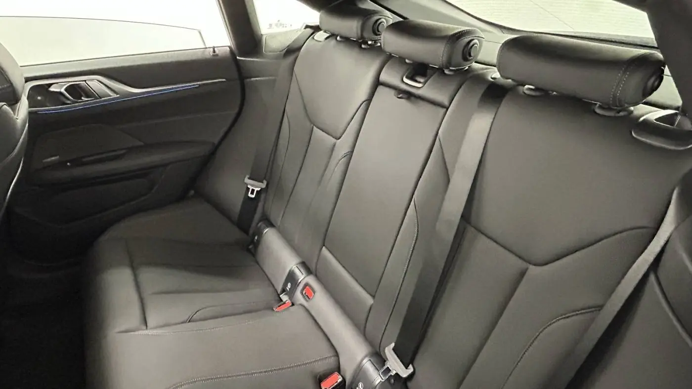 2025 BMW i4 WBY43HD03SFU87128