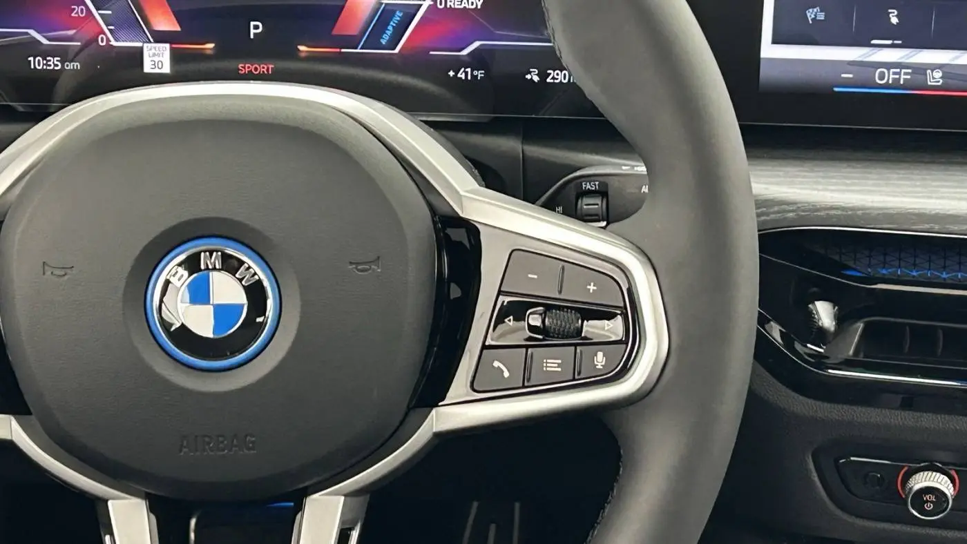 2025 BMW i4 WBY43HD03SFU87128