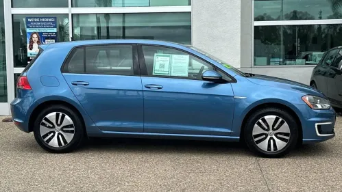 2016 Volkswagen e-Golf WVWKP7AU5GW911818