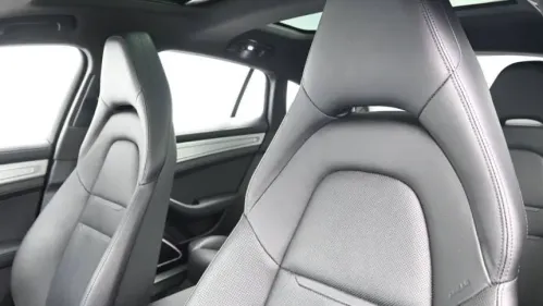 2018 Porsche Panamera WP0AE2A78JL130850