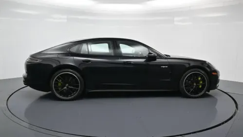 2018 Porsche Panamera WP0AE2A78JL130850