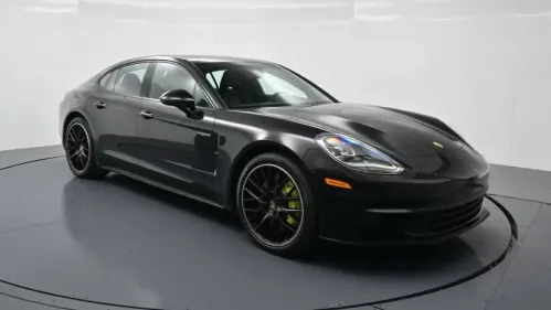 2018 Porsche Panamera WP0AE2A78JL130850