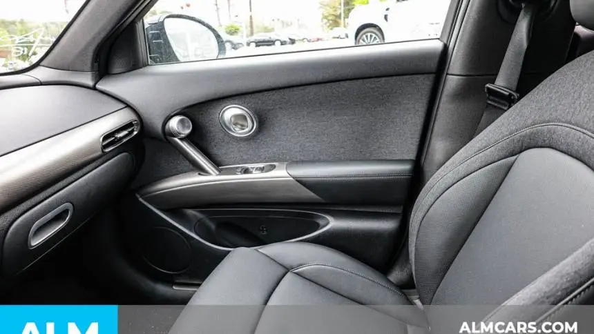 2024 Genesis GV60 KMUKB4SA7RU023794
