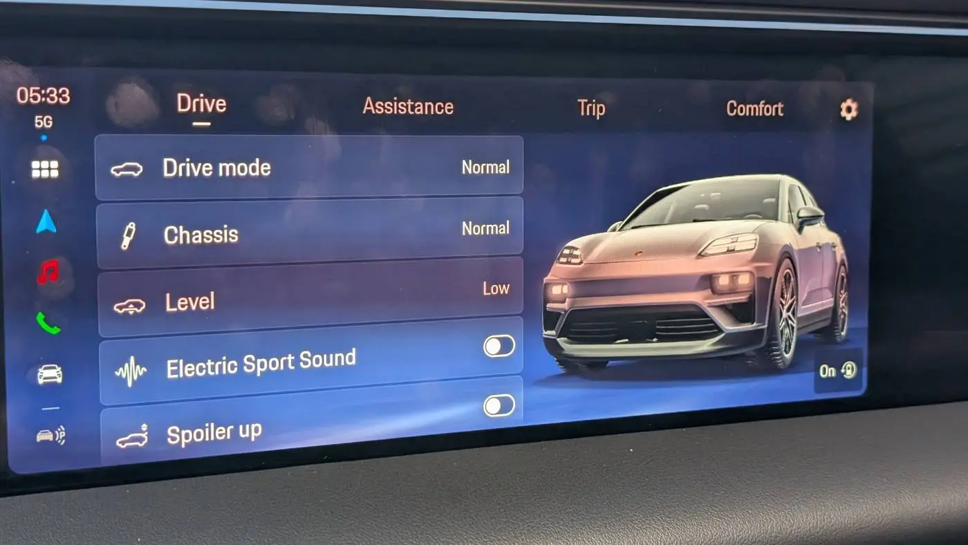 2024 Porsche Macan Electric WP1AC2XA8RL200136