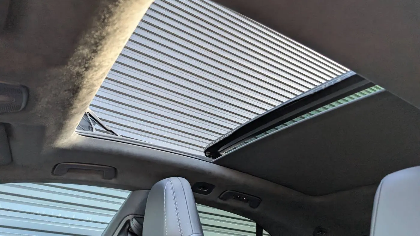 2024 Porsche Macan Electric WP1AC2XA8RL200136