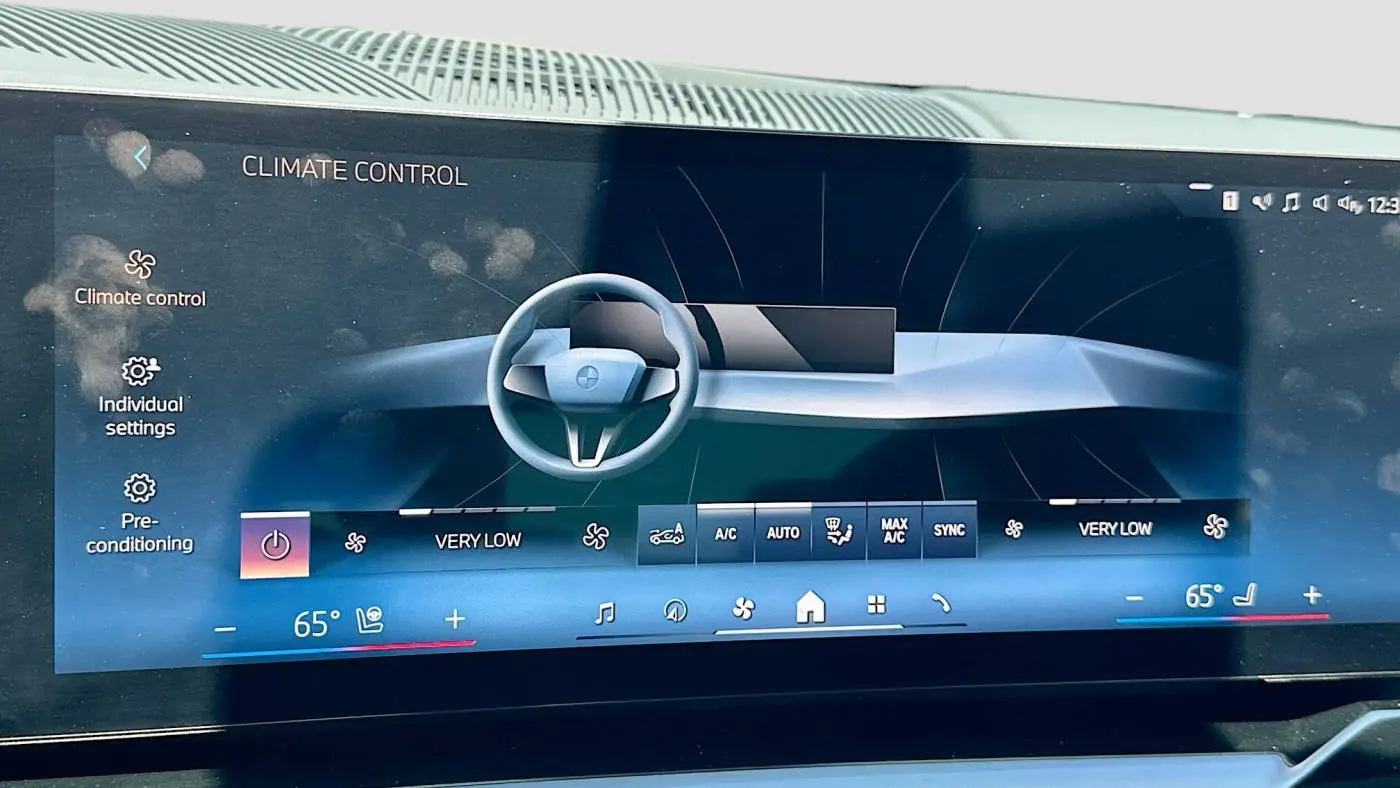 2025 BMW i5 WBY33FK07SCT70379