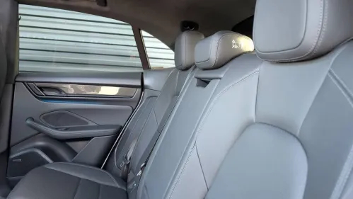 2024 Porsche Macan Electric WP1AC2XA8RL200136