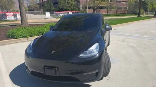 2021 Tesla Model Y 5YJYGAEE1MF184428