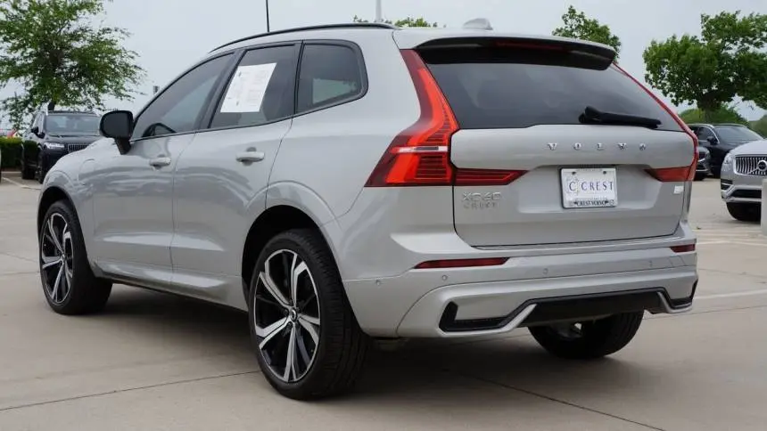 2022 Volvo XC60 YV4BR0DM4N1992699