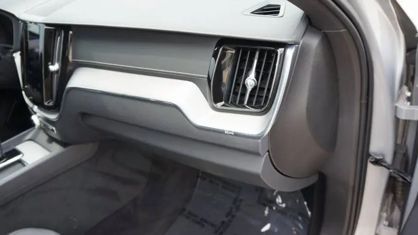 2022 Volvo XC60 YV4BR0DM4N1992699