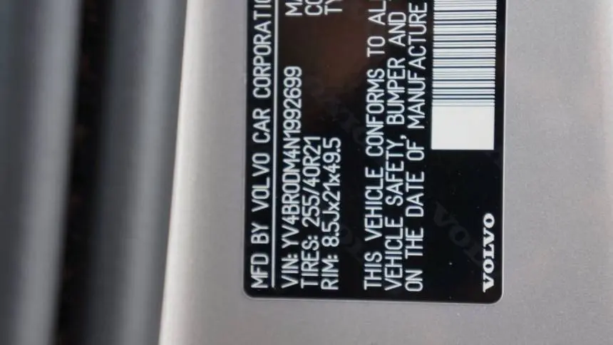 2022 Volvo XC60 YV4BR0DM4N1992699