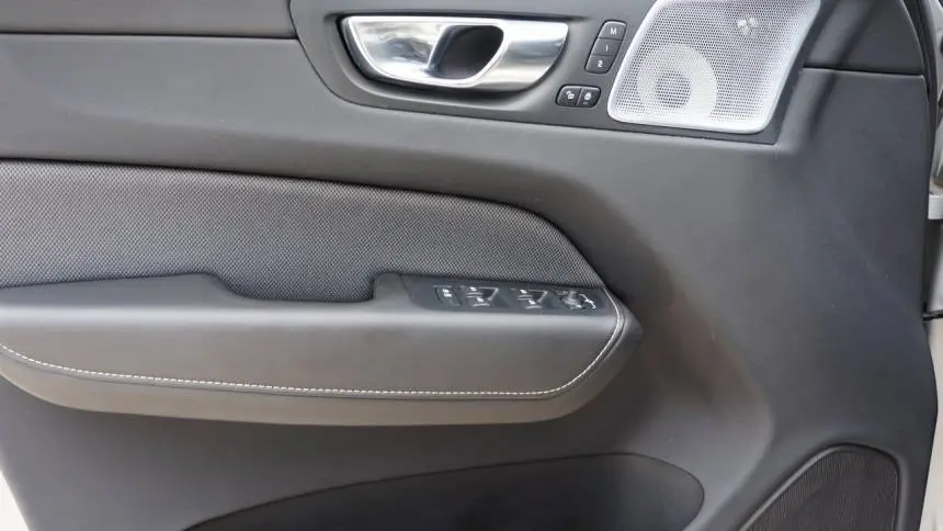 2022 Volvo XC60 YV4BR0DM4N1992699