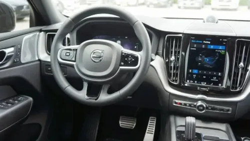2022 Volvo XC60 YV4BR0DM4N1992699
