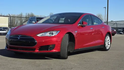 2016 Tesla Model S 5YJSA1E19GF123451