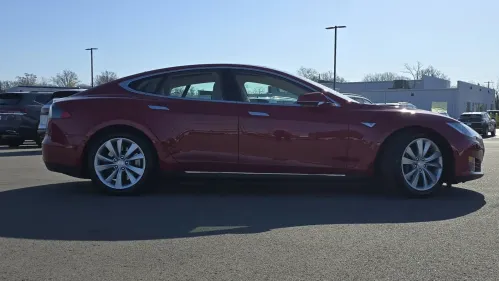 2016 Tesla Model S 5YJSA1E19GF123451