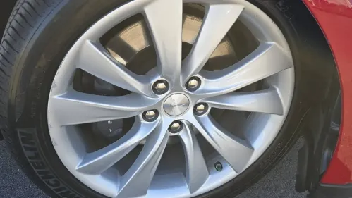2016 Tesla Model S 5YJSA1E19GF123451