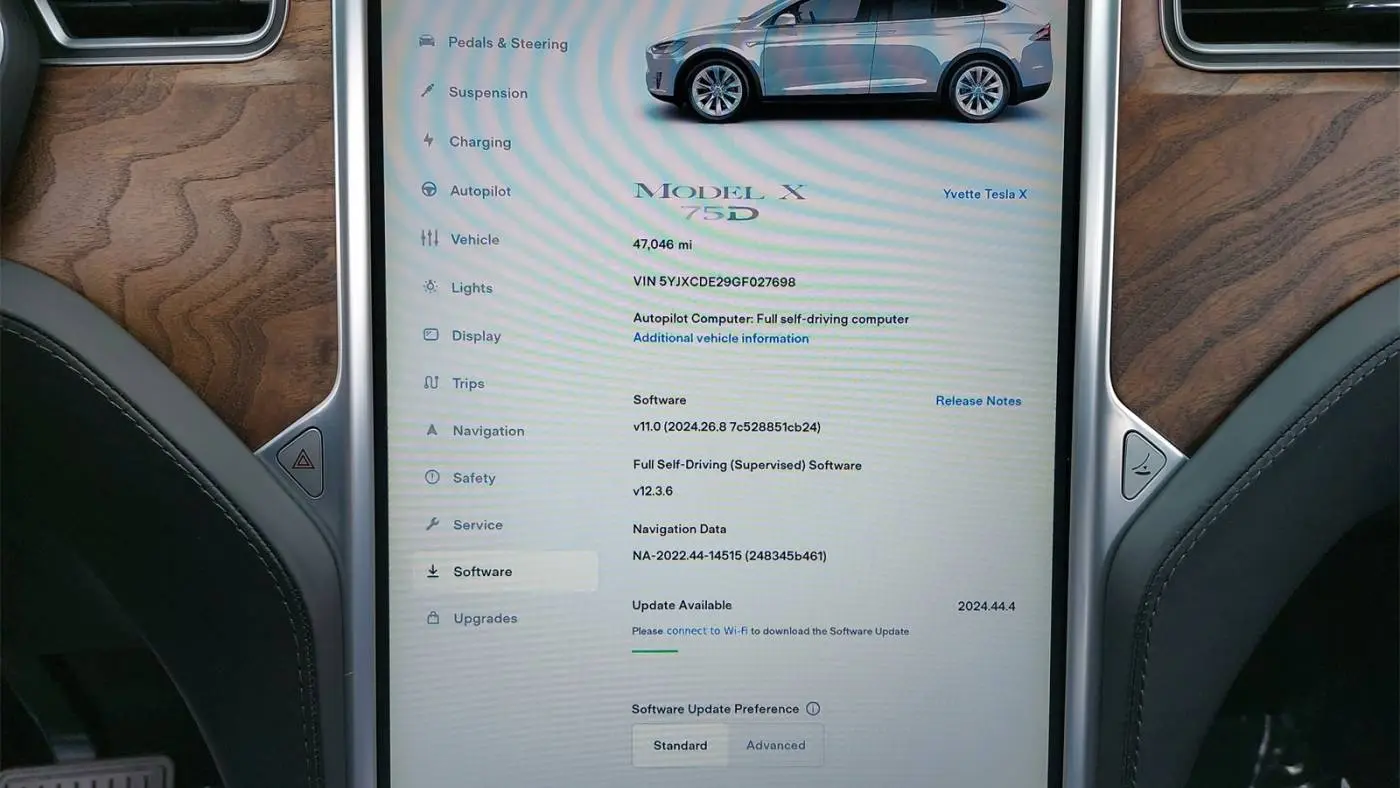 2016 Tesla Model X 5YJXCDE29GF027698