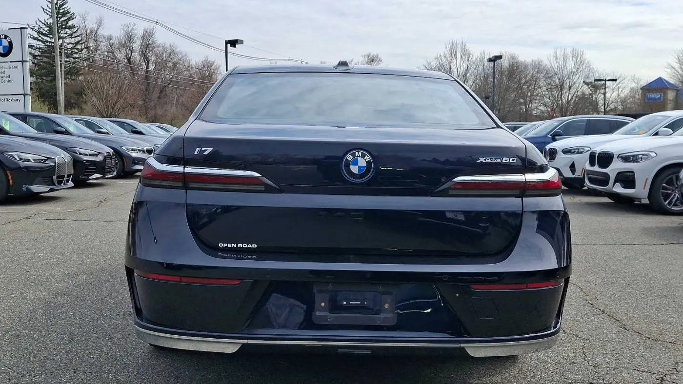 2023 BMW i7 WBY53EJ08PCN86074