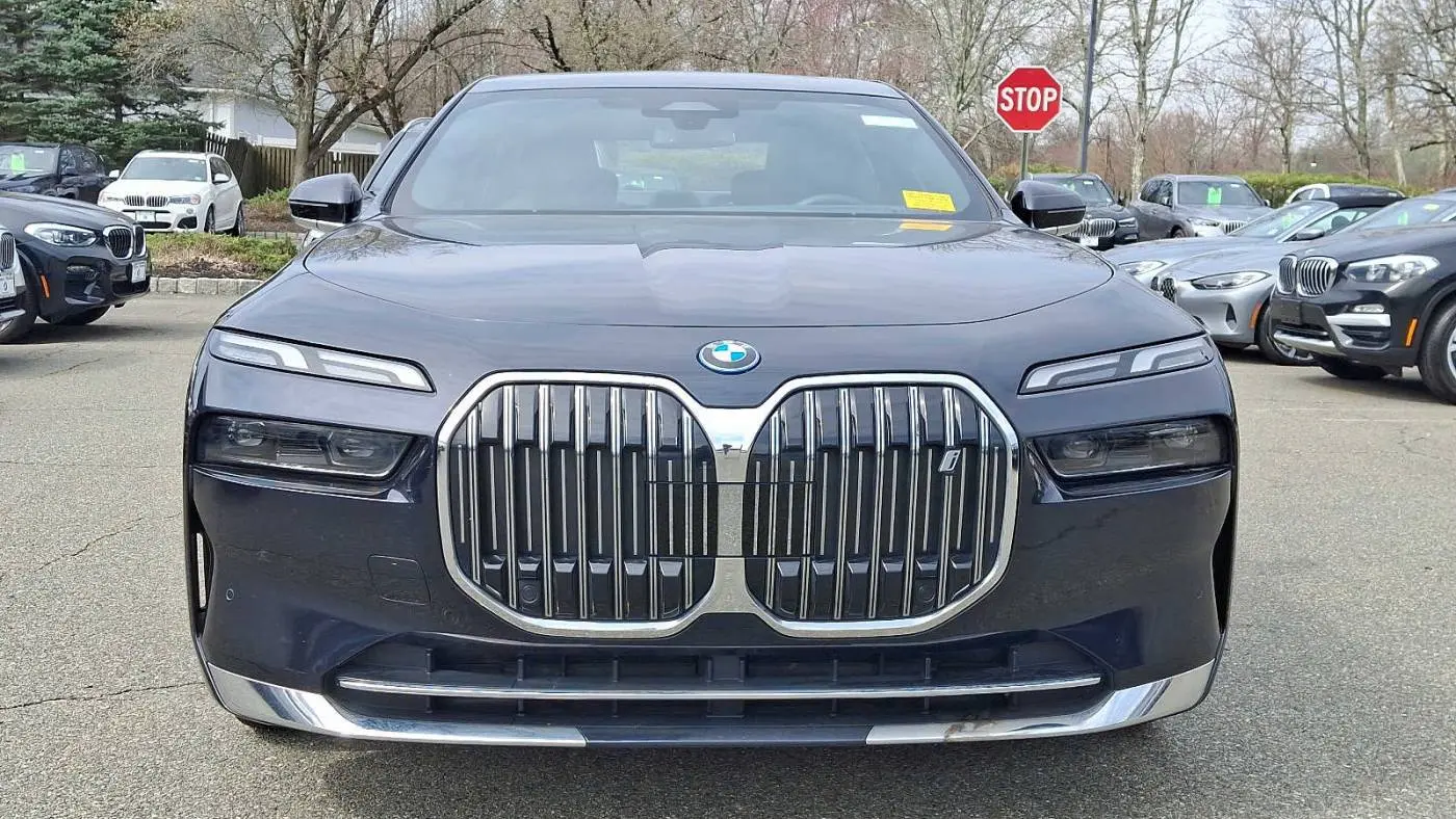 2023 BMW i7 WBY53EJ08PCN86074