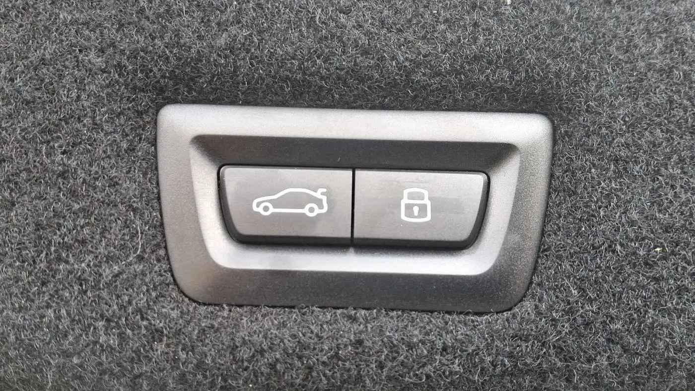 2023 BMW i7 WBY53EJ08PCN86074
