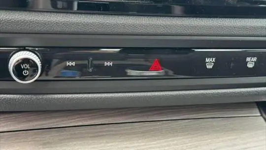 2025 BMW i4 WBY43HD03SFU86951