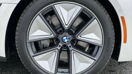 2025 BMW i4 WBY43HD03SFU86951