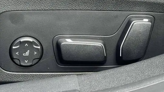 2025 BMW i4 WBY43HD03SFU86951