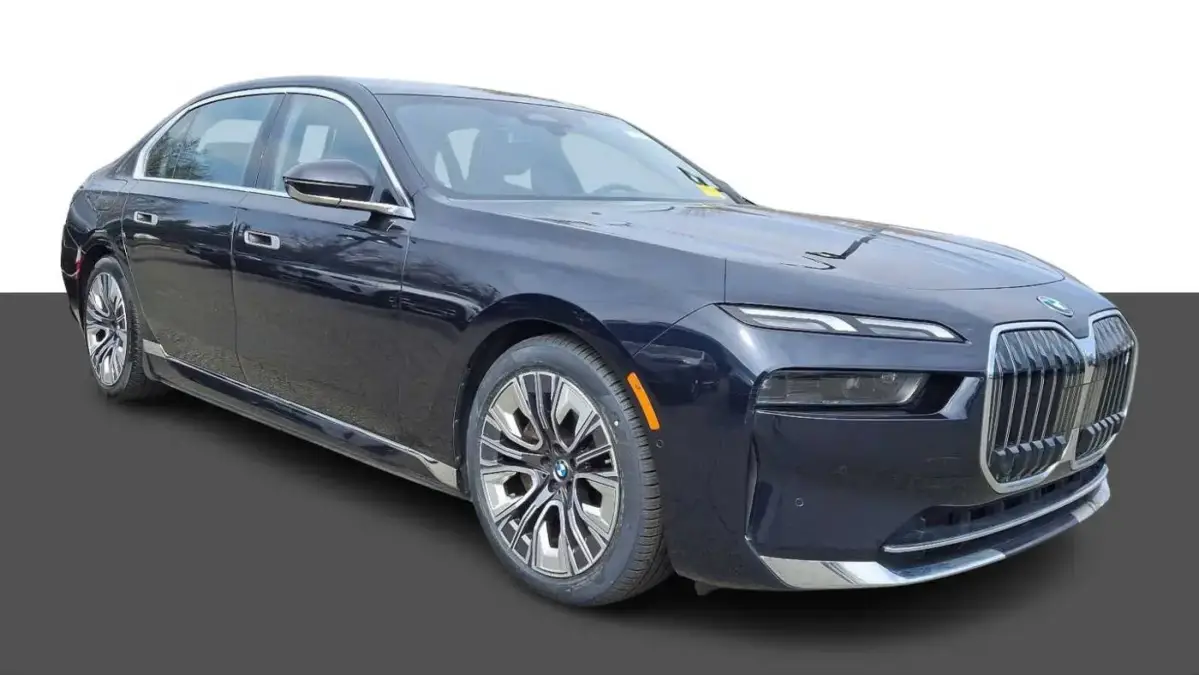 2023 BMW i7 WBY53EJ08PCN86074
